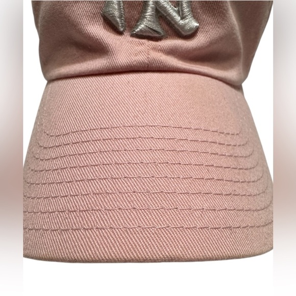 American Needle New York Yankees Hat in Pink One Se - Picture 11 of 13